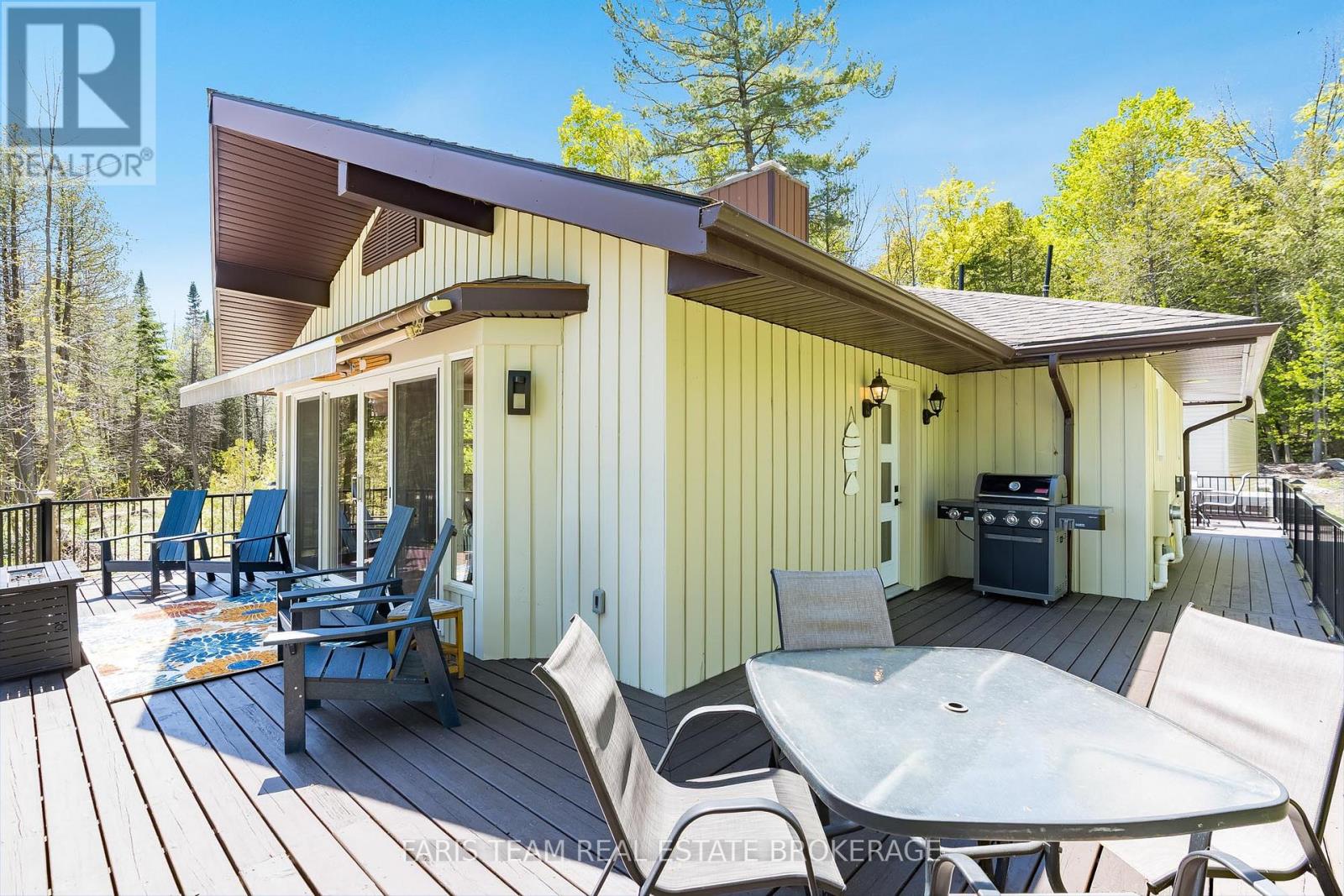 328 Cedar Avenue, Meaford, Ontario  N4L 1W5 - Photo 23 - X12493348