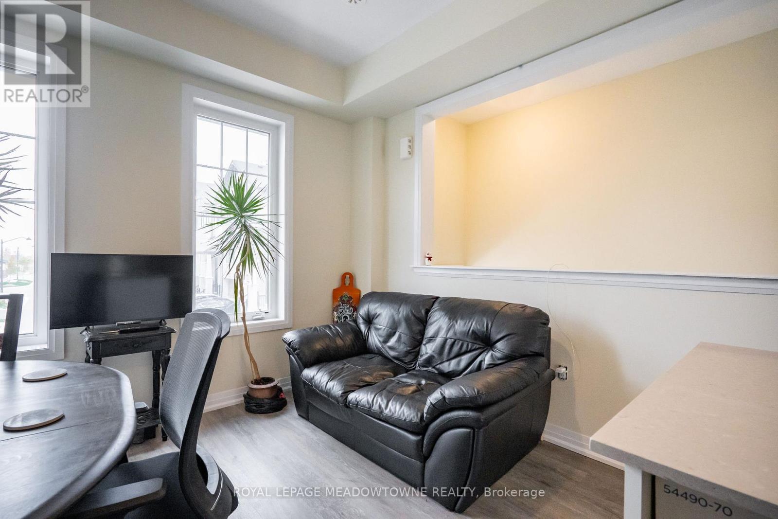 33 - 185 Bedrock Drive, Hamilton, Ontario  L8J 0M5 - Photo 12 - X12493370