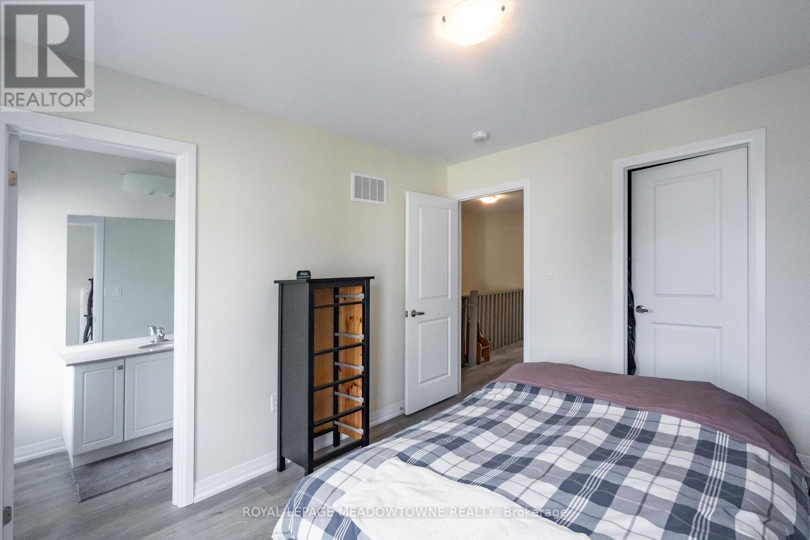 33 - 185 Bedrock Drive, Hamilton, Ontario  L8J 0M5 - Photo 23 - X12493370