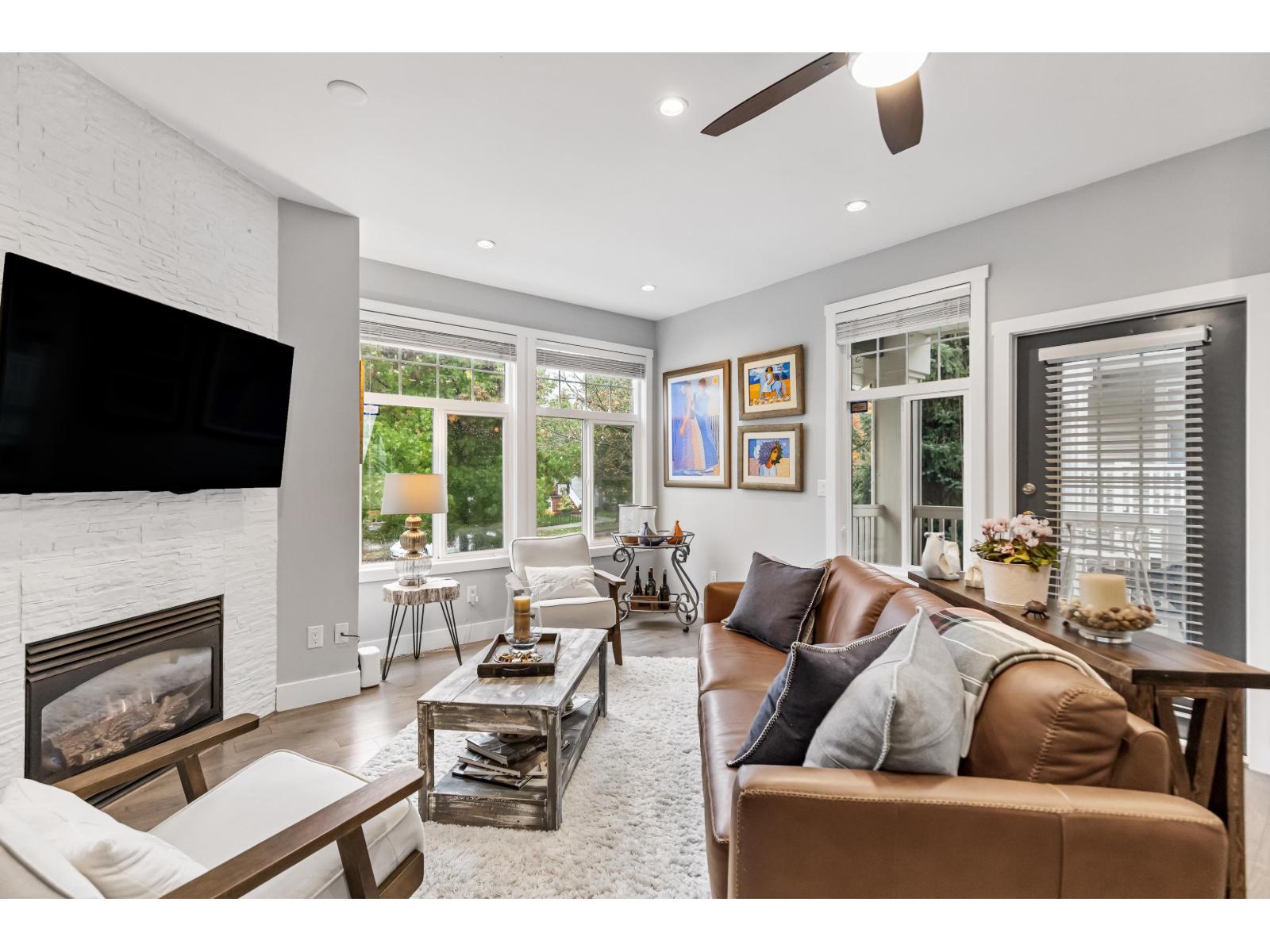 10 14877 58 Avenue, Surrey, British Columbia  V3S 8Y9 - Photo 3 - R3062567