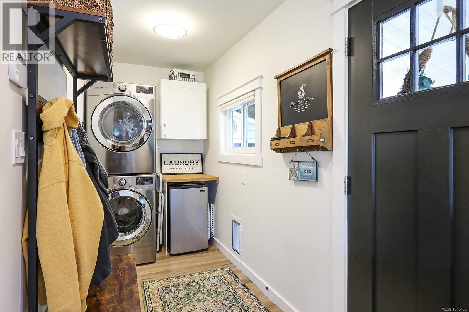 491 Windslow Rd, Comox, British Columbia  V9M 3T8 - Photo 13 - 1018433