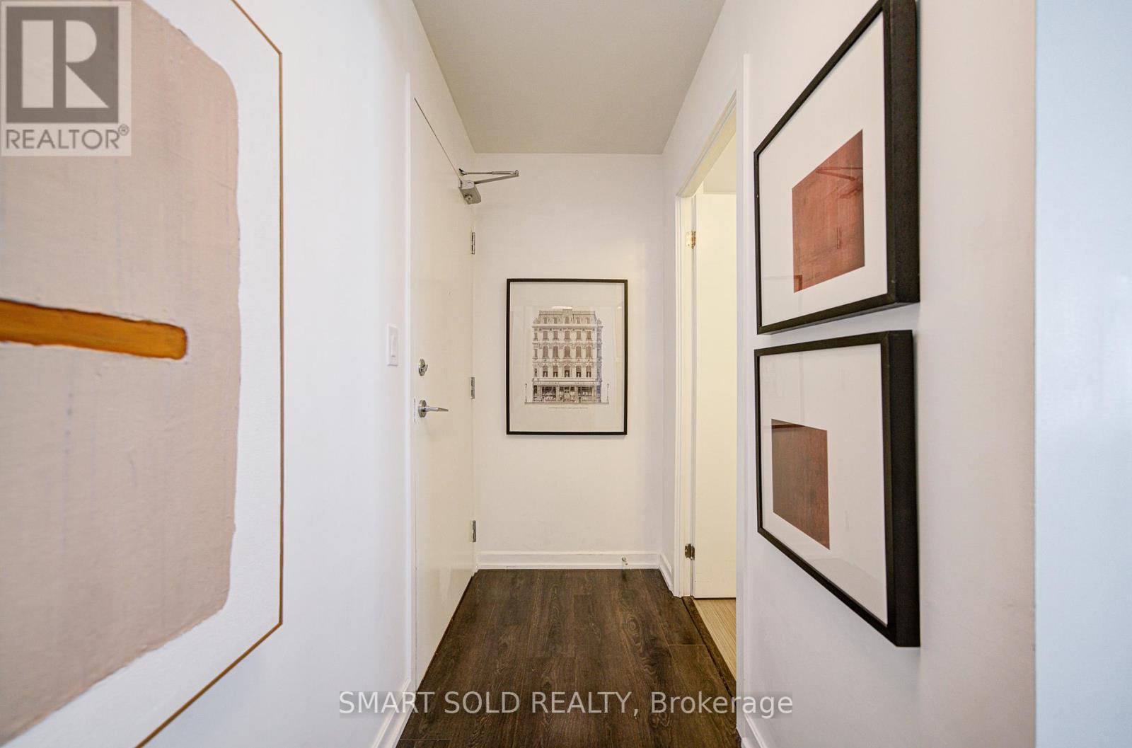 802 - 66 Forest Manor Road, Toronto, Ontario  M2J 0B7 - Photo 4 - C12493386