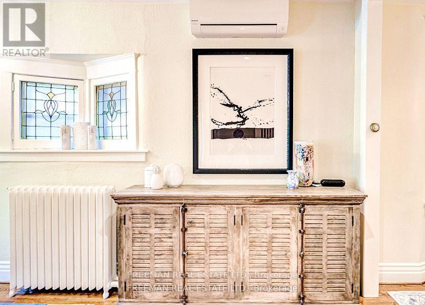 56 Austin Terrace, Toronto, Ontario  M5R 1Y6 - Photo 6 - C12493454