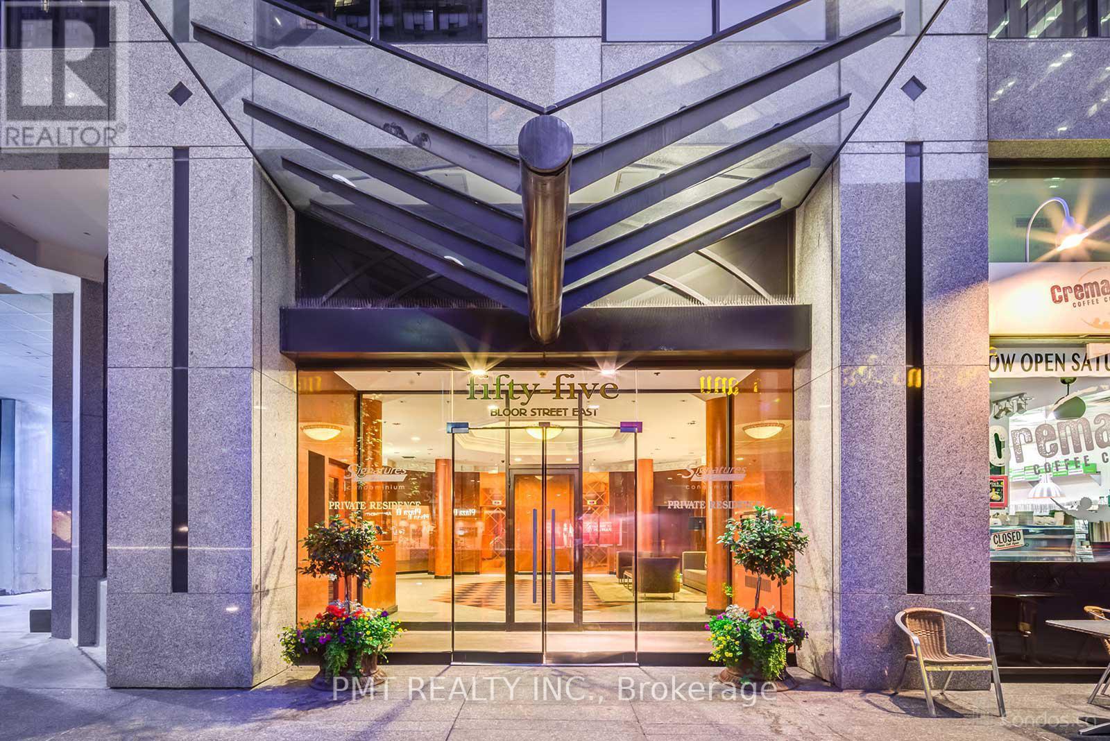 1801 - 55 Bloor Street E, Toronto, Ontario  M4W 1A9 - Photo 2 - C12493484