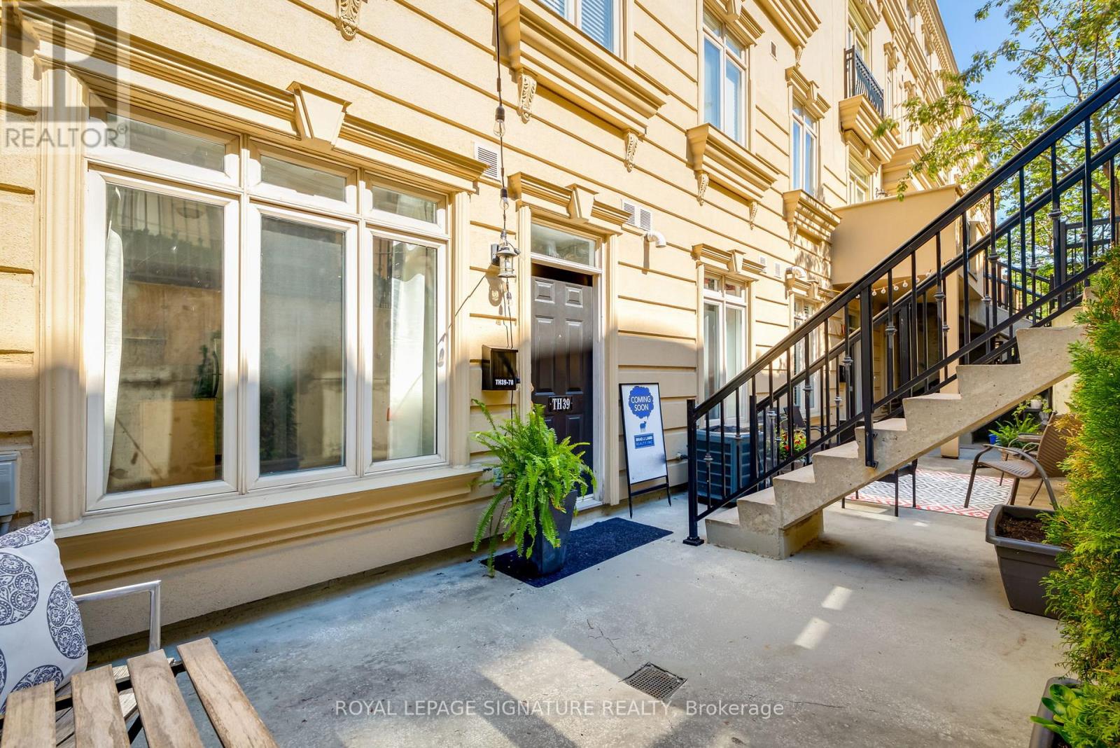 39 - 78 Carr Street, Toronto, Ontario  M5T 1B7 - Photo 18 - C12493512