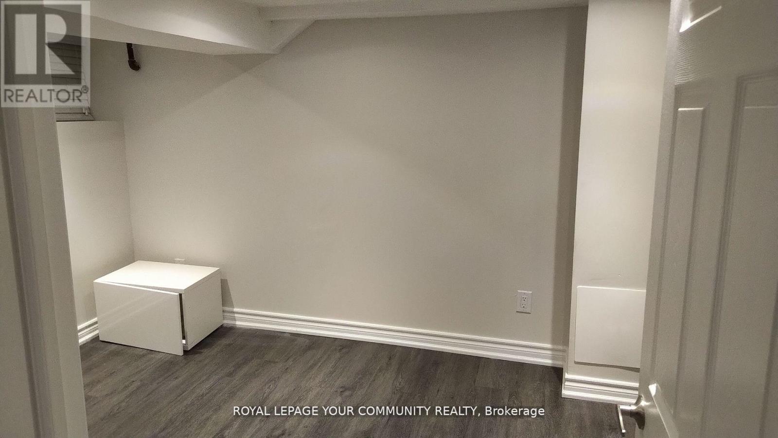 Bsmt - 761 Markham Street, Toronto, Ontario  M6G 2M4 - Photo 14 - C12493522