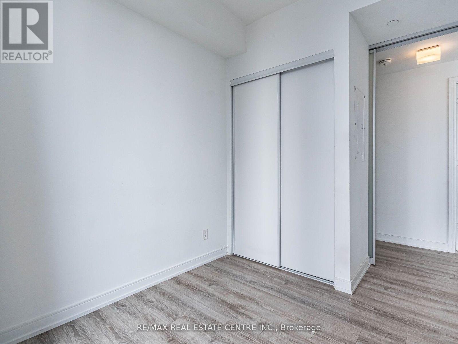 3302 - 28 Wellesley Street, Toronto, Ontario  M4Y 1G3 - Photo 21 - C12493562