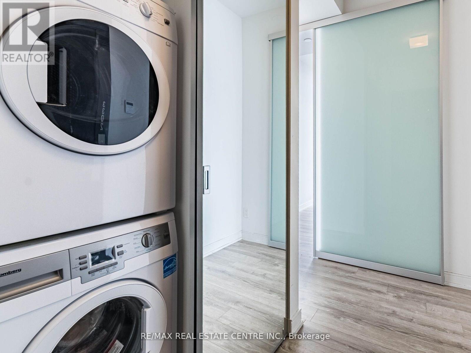 3302 - 28 Wellesley Street, Toronto, Ontario  M4Y 1G3 - Photo 31 - C12493562