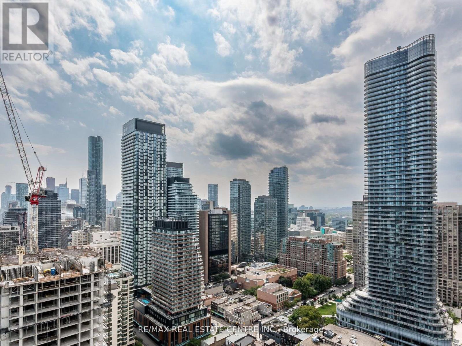 3302 - 28 Wellesley Street, Toronto, Ontario  M4Y 1G3 - Photo 6 - C12493562