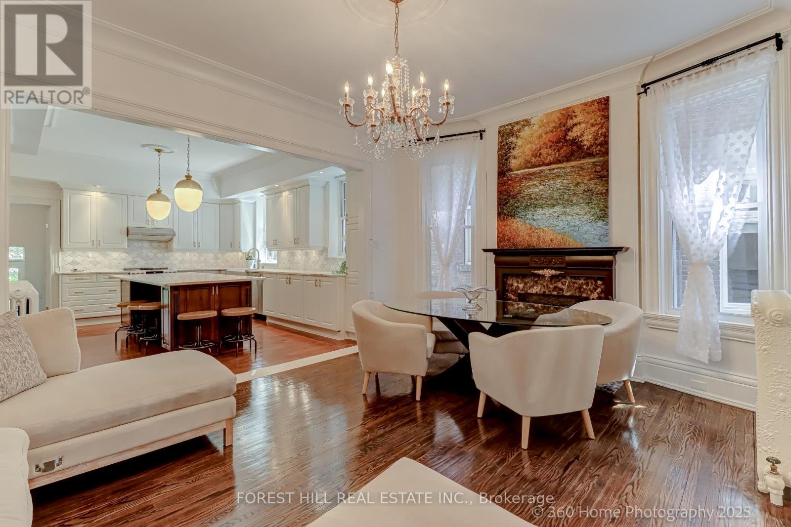 379 Huron Street, Toronto, Ontario  M5S 2G5 - Photo 8 - C12493588