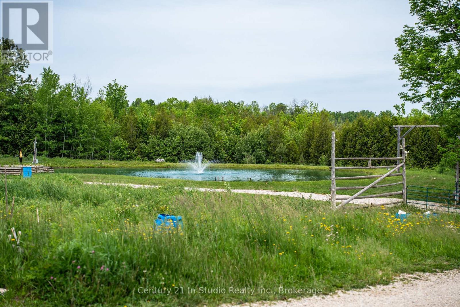 314346 Rocky Church Road W, West Grey, Ontario  N0G 1R0 - Photo 18 - X12492538