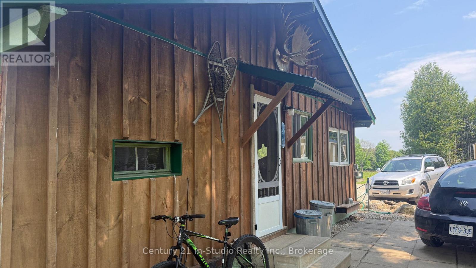 314346 Rocky Church Road W, West Grey, Ontario  N0G 1R0 - Photo 9 - X12492538