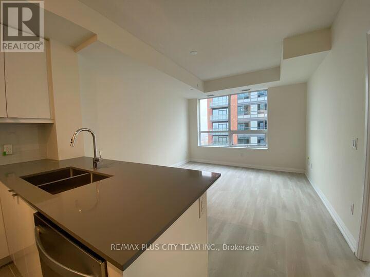 2625 - 3270 Sheppard Avenue E, Toronto, Ontario  M1T 3K3 - Photo 3 - E12493406