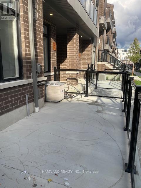 1403 - 1695 Dersan Street, Pickering, Ontario  L1X 0S9 - Photo 8 - E12493458