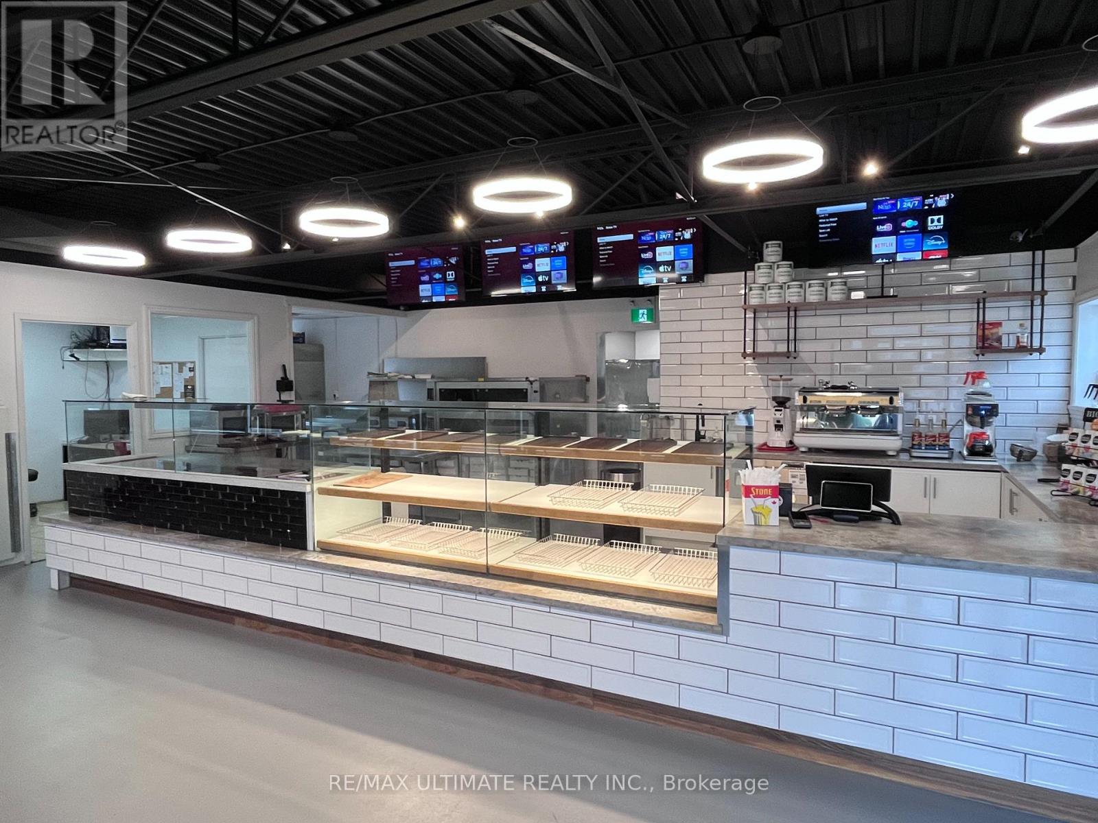 71 HOWDEN ROAD, Toronto, Ontario