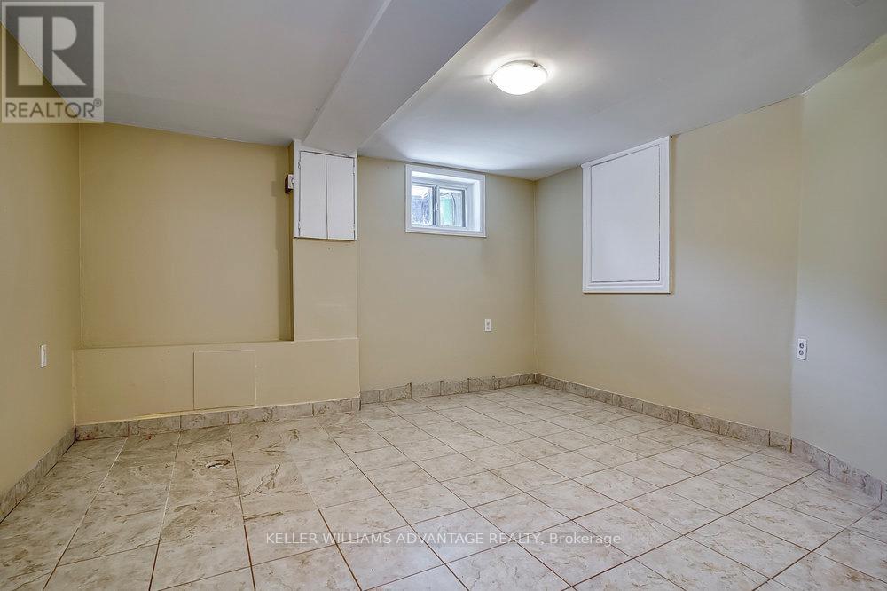 Lower - 218 Broadview Avenue, Toronto, Ontario  M4M 2G5 - Photo 10 - E12493490