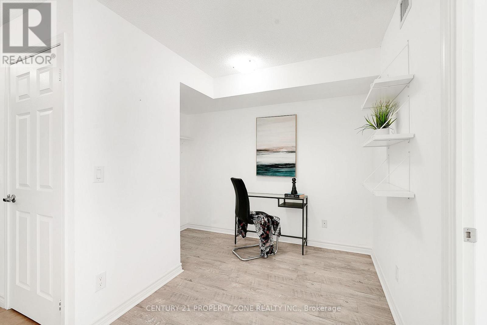 527 - 25 Lower Simcoe Street, Toronto (Waterfront Communities), Ontario  M5J 3A1 - Photo 13 - C12490144