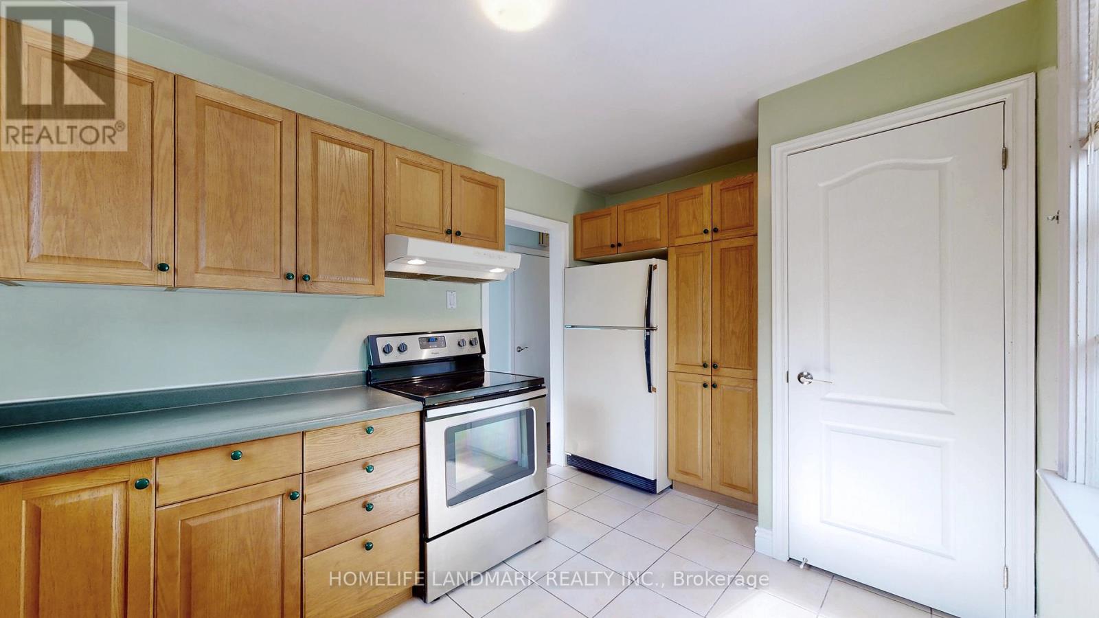 21 Pleasant Avenue, Toronto, Ontario  M2M 1L8 - Photo 12 - C12493402