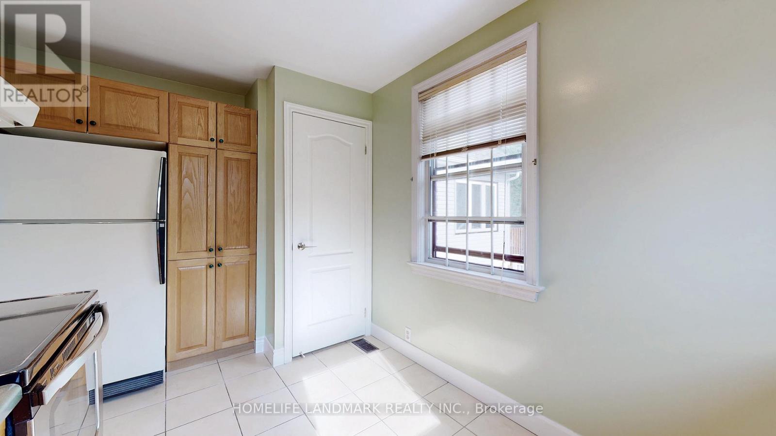 21 Pleasant Avenue, Toronto, Ontario  M2M 1L8 - Photo 15 - C12493402