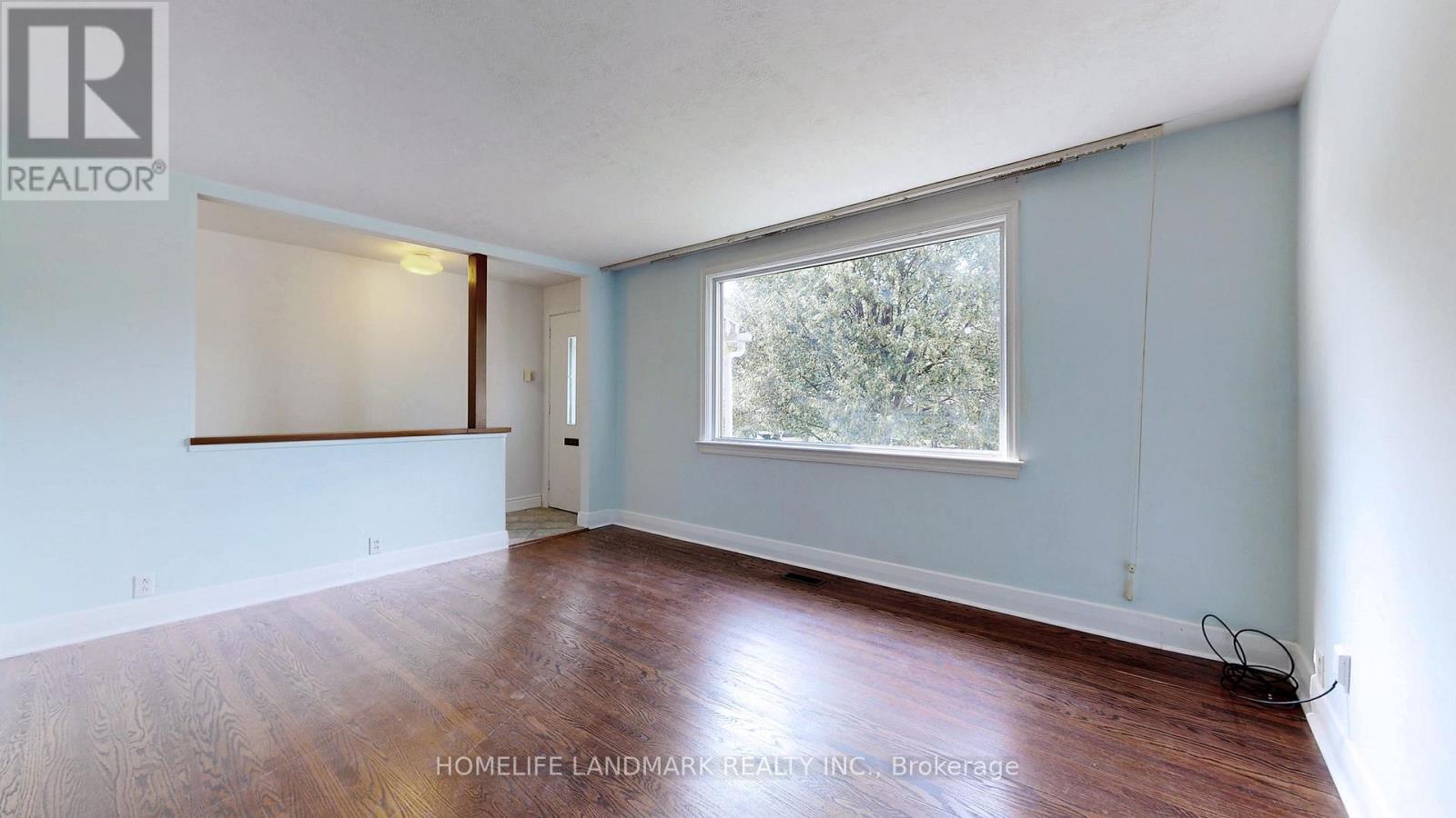 21 Pleasant Avenue, Toronto, Ontario  M2M 1L8 - Photo 3 - C12493402