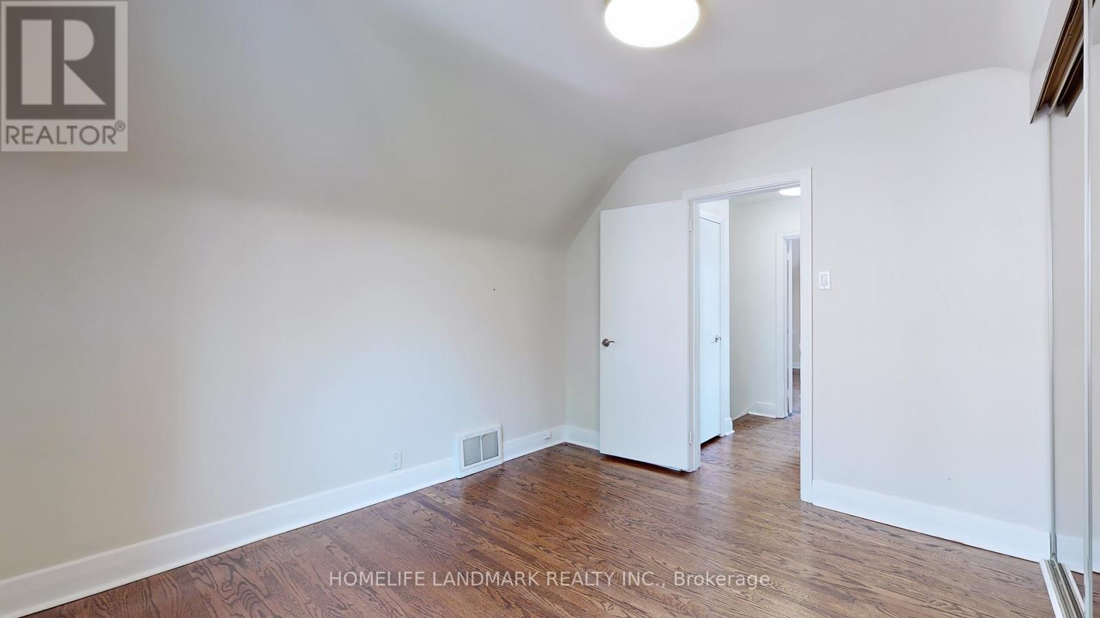 21 Pleasant Avenue, Toronto, Ontario  M2M 1L8 - Photo 27 - C12493402