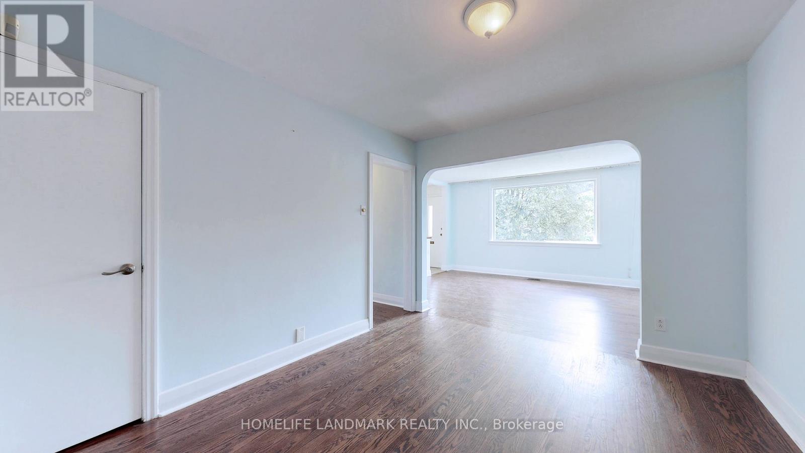 21 Pleasant Avenue, Toronto, Ontario  M2M 1L8 - Photo 8 - C12493402