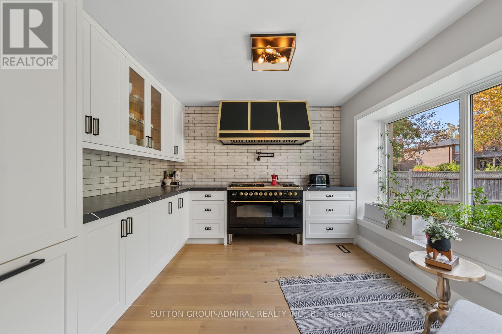 18 Tannery Court, Richmond Hill, Ontario  L4C 7V4 - Photo 25 - N12483686