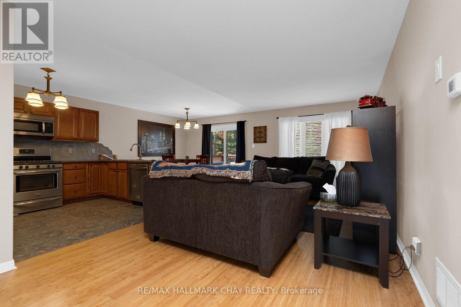 38 Rose Valley Way, Wasaga Beach, Ontario  L9Z 3C5 - Photo 6 - S12492986