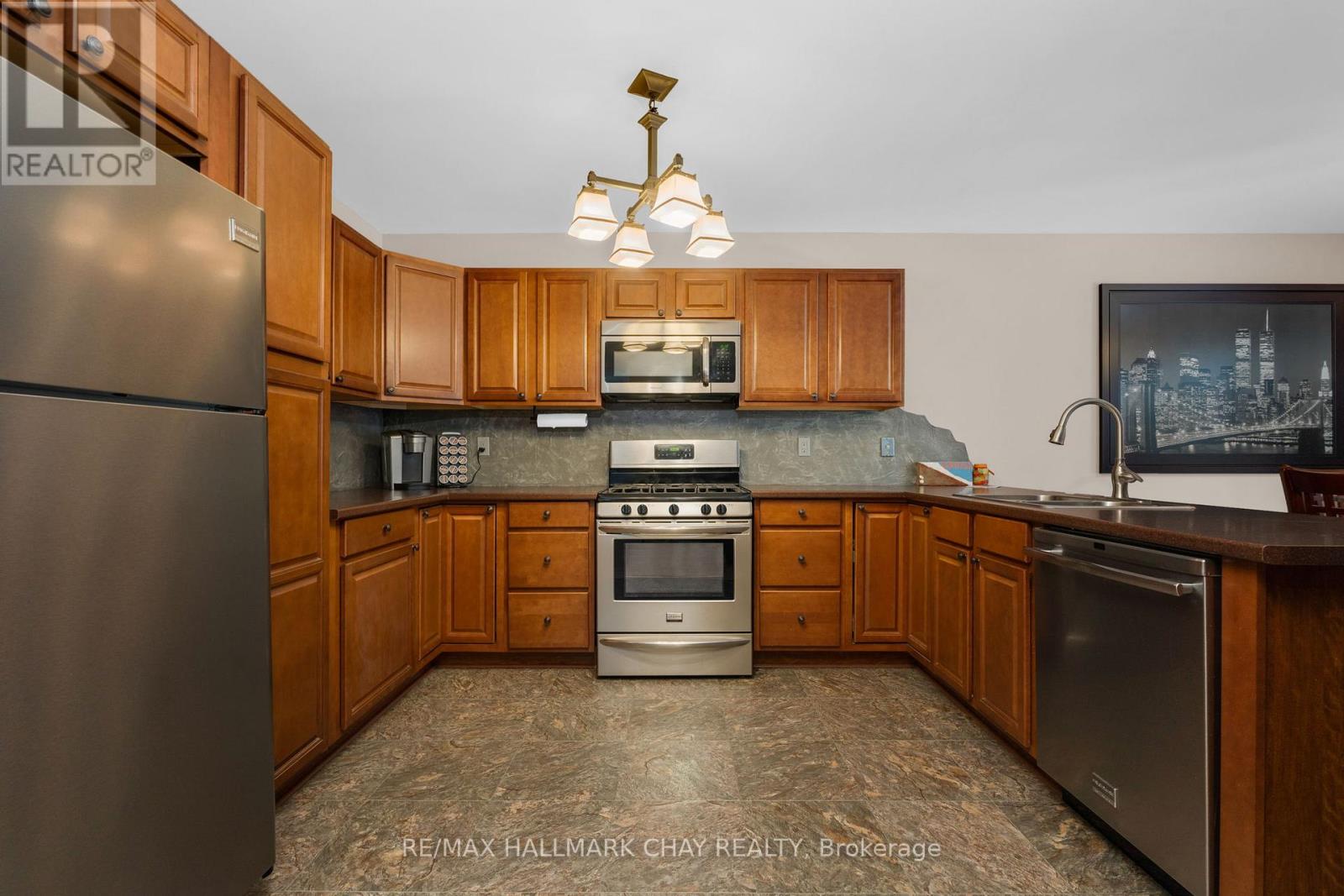 38 Rose Valley Way, Wasaga Beach, Ontario  L9Z 3C5 - Photo 8 - S12492986