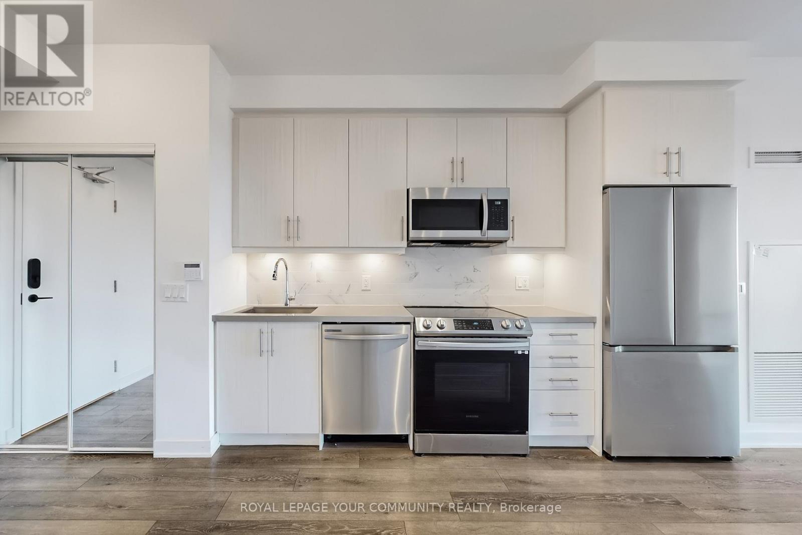 503 - 95 Oneida Crescent, Richmond Hill, Ontario  L4B 0H5 - Photo 12 - N12493304