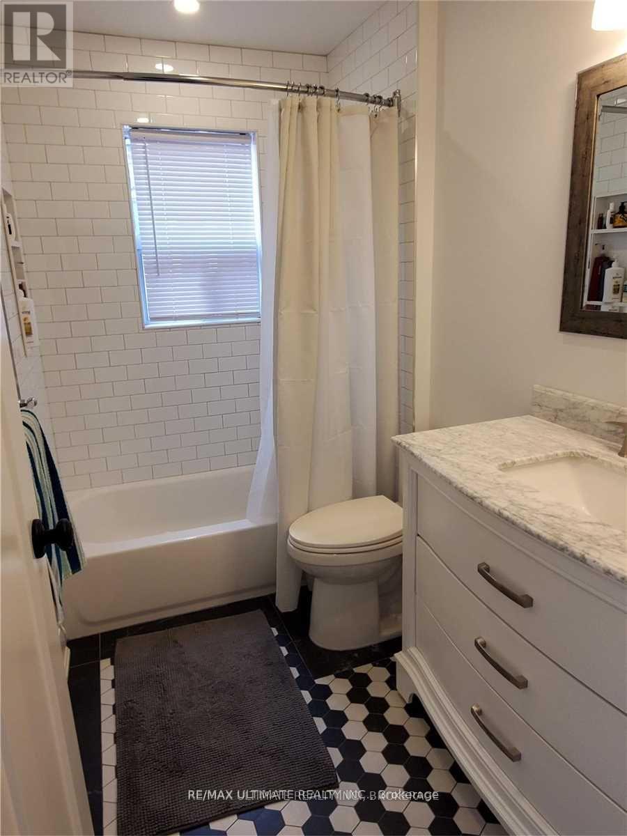 2nd Flr - 784a Dovercourt Road, Toronto (Dovercourt-Wallace Emerson-Junction), Ontario  M6H 2X3 - Photo 7 - W12487778