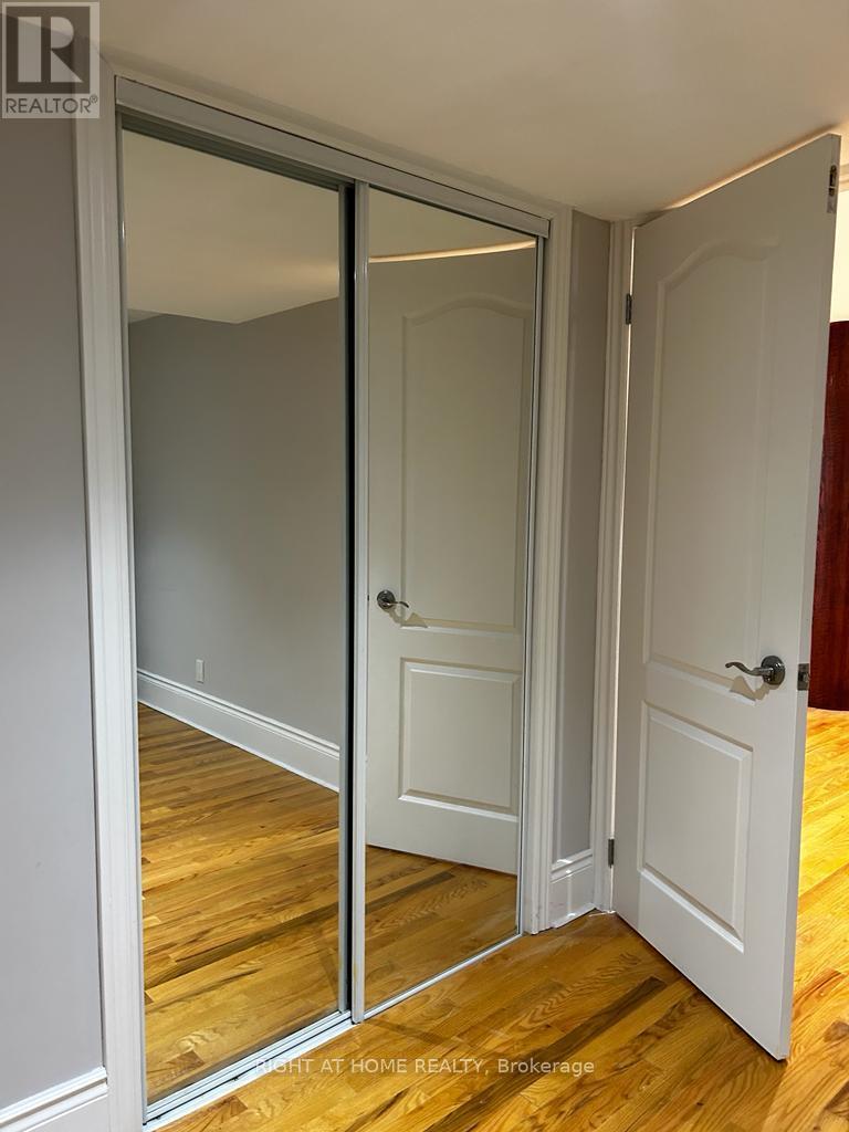 187 Redstone Road, Richmond Hill, Ontario  L4S 1X7 - Photo 9 - N12490812