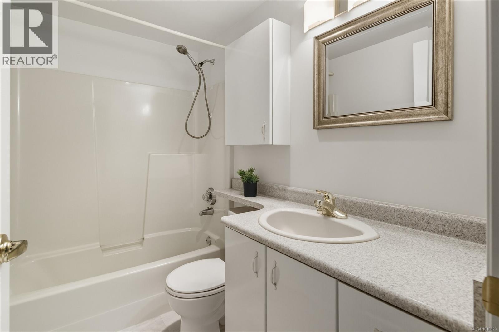 213 9882 Fifth St, Sidney, British Columbia  V8L 2X3 - Photo 12 - 1018628