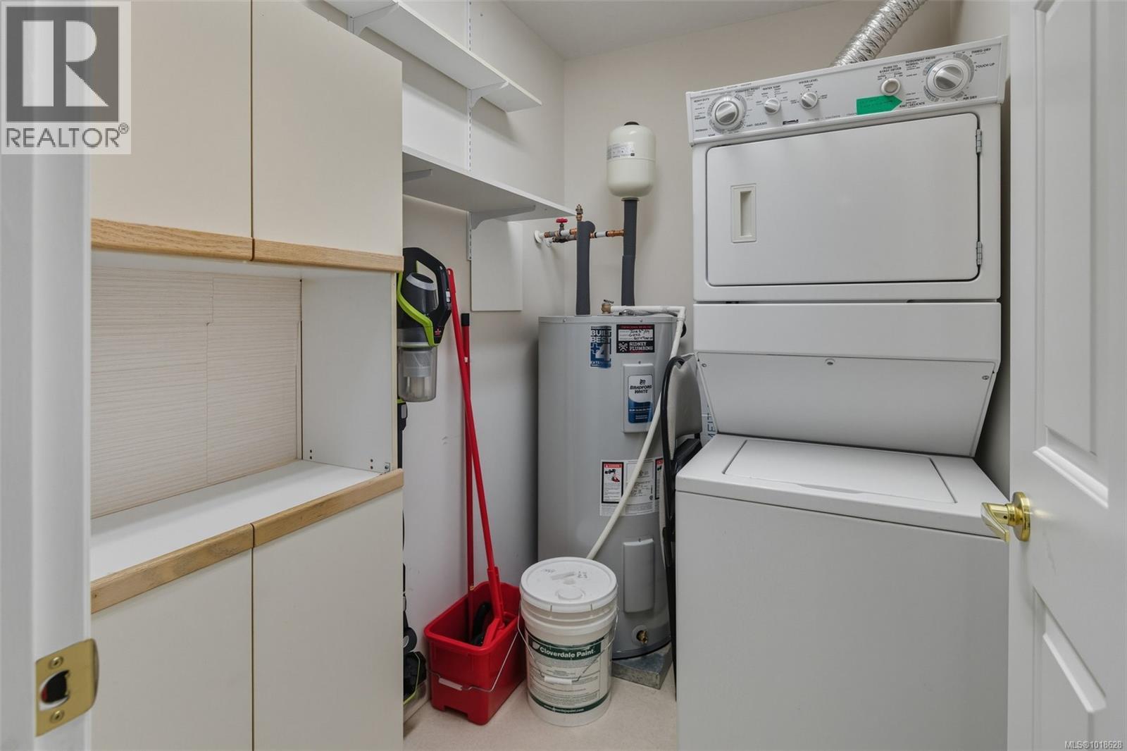 213 9882 Fifth St, Sidney, British Columbia  V8L 2X3 - Photo 17 - 1018628