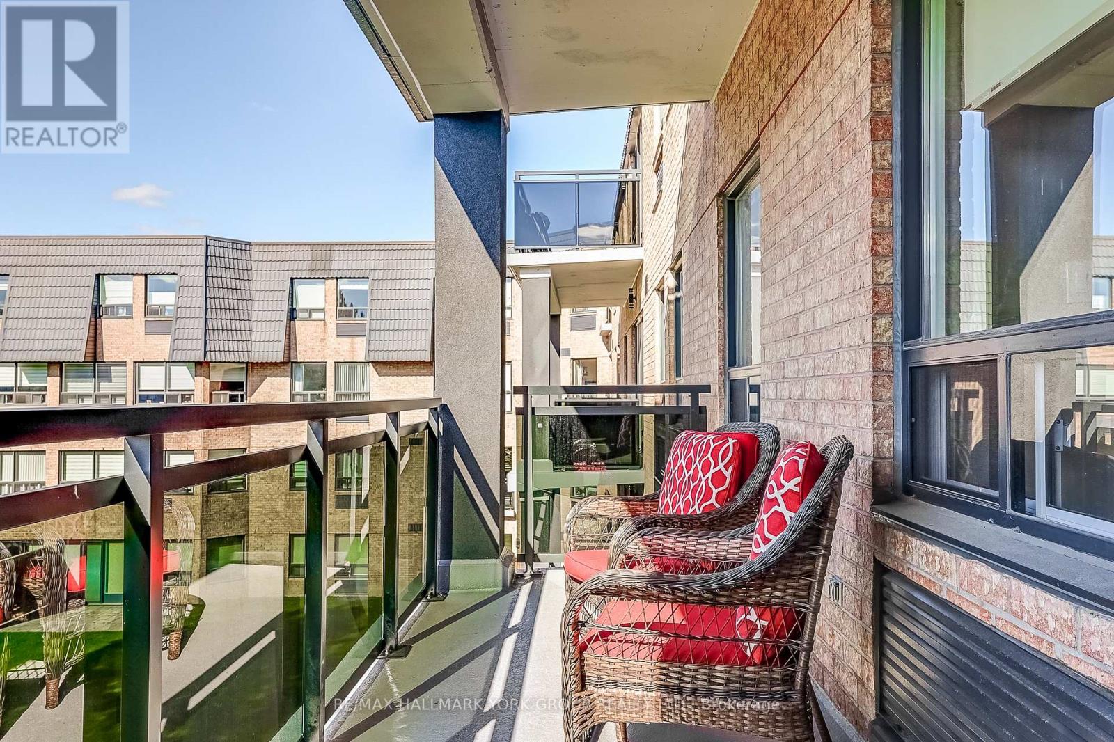 308 - 155 Main Street, Newmarket, Ontario  L3Y 8C2 - Photo 19 - N12493424