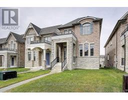 35 CLARA MAY AVENUE, East Gwillimbury, Ontario