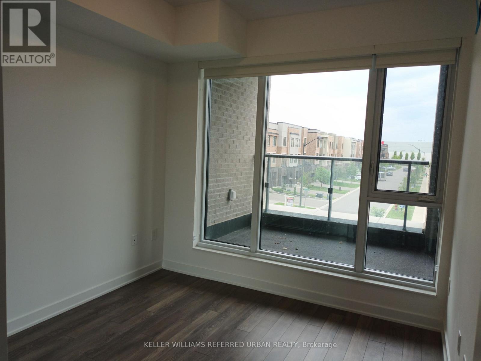 221 - 100 Eagle Rock Way, Vaughan, Ontario  L6A 5B9 - Photo 9 - N12493524