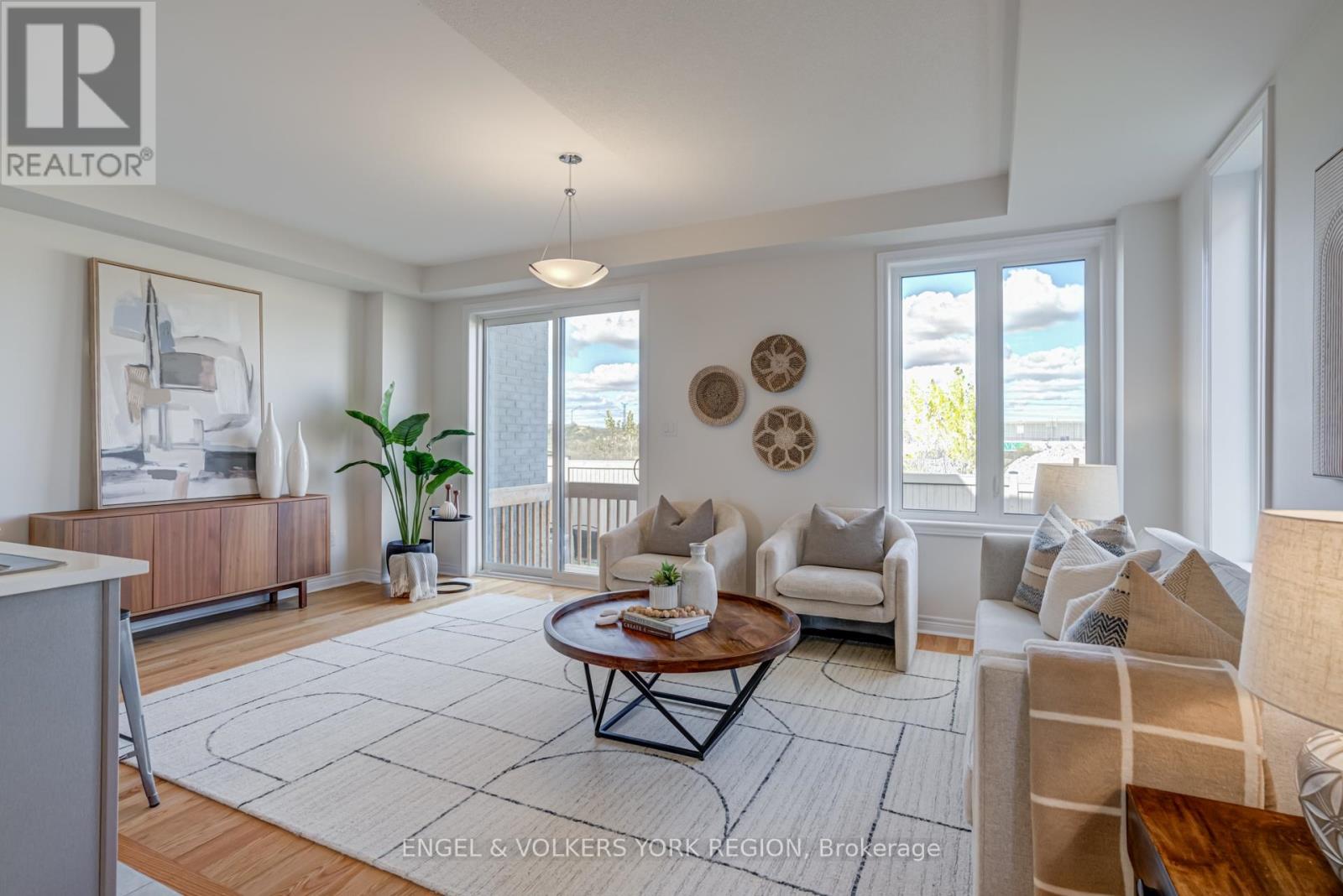 156 Mumbai Drive, Markham, Ontario  L3S 3K5 - Photo 13 - N12493526