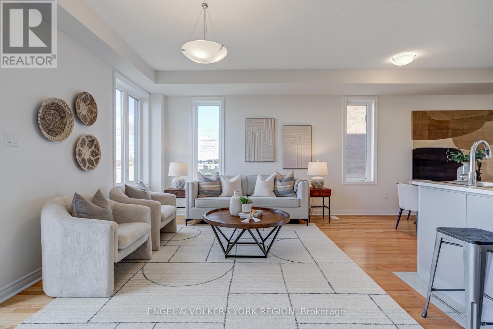 156 Mumbai Drive, Markham, Ontario  L3S 3K5 - Photo 15 - N12493526