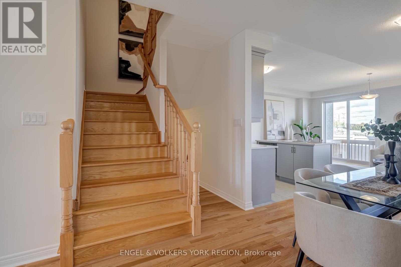 156 Mumbai Drive, Markham, Ontario  L3S 3K5 - Photo 20 - N12493526