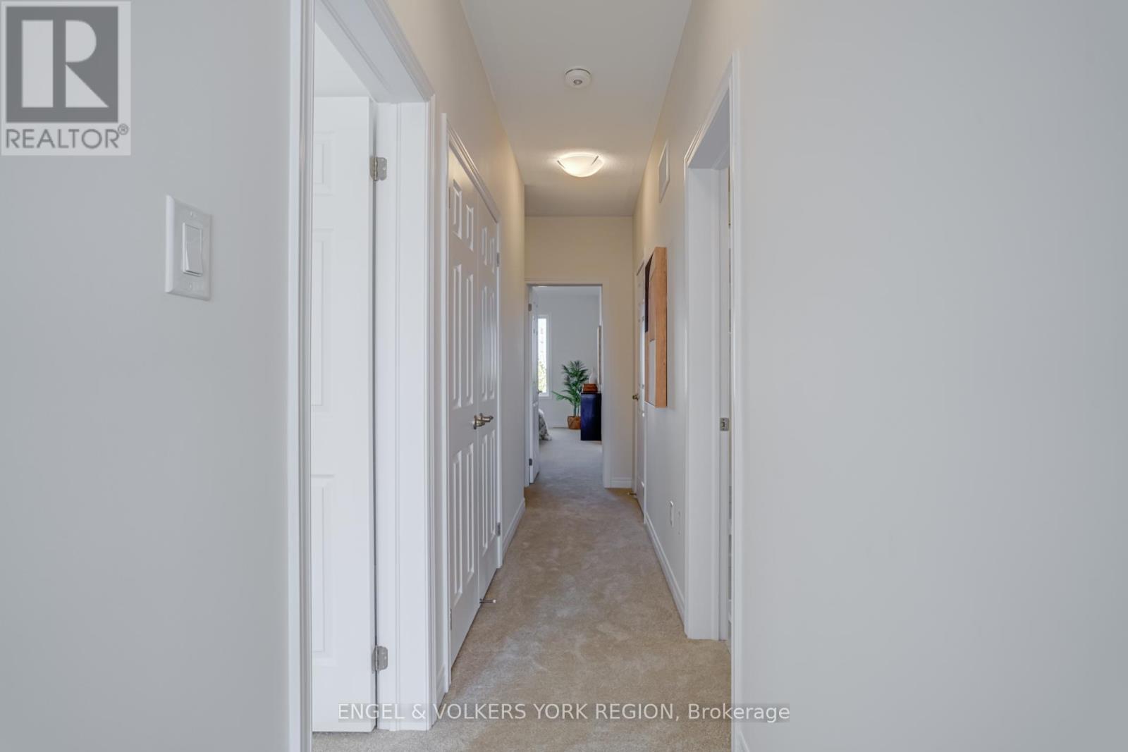 156 Mumbai Drive, Markham, Ontario  L3S 3K5 - Photo 21 - N12493526