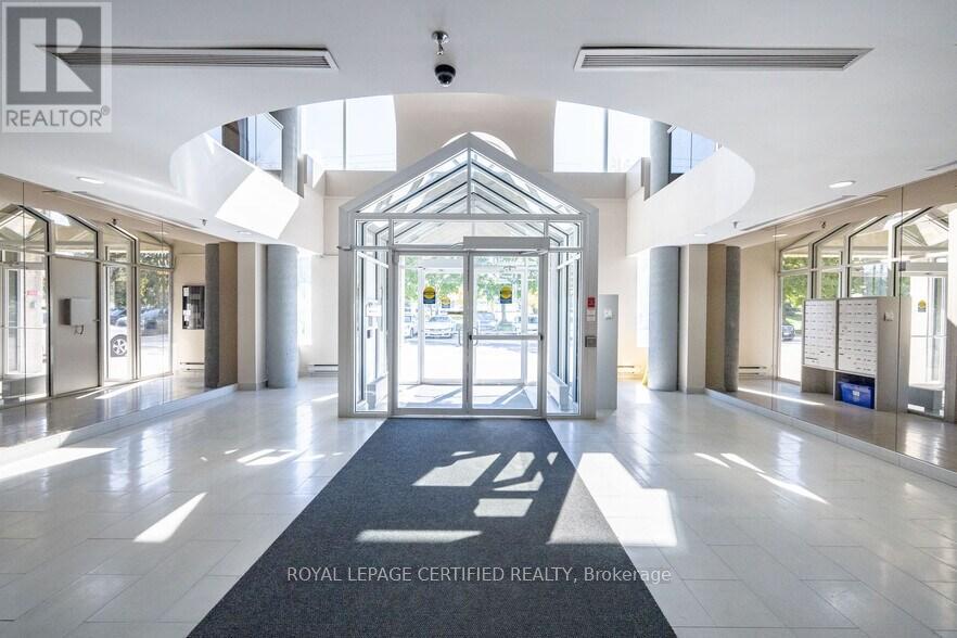 205 & 206 - 3950 14th Avenue, Markham, Ontario  L3R 0A9 - Photo 2 - N12493558