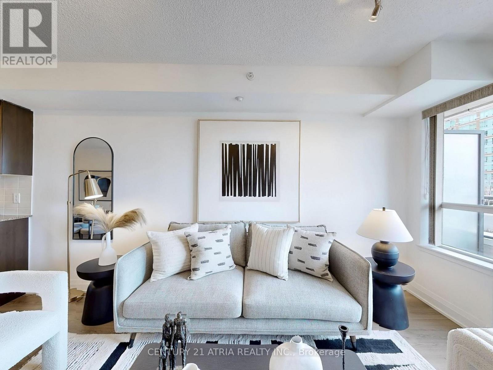 205 - 372 Highway 7 E, Richmond Hill, Ontario  L4B 0C6 - Photo 8 - N12493560