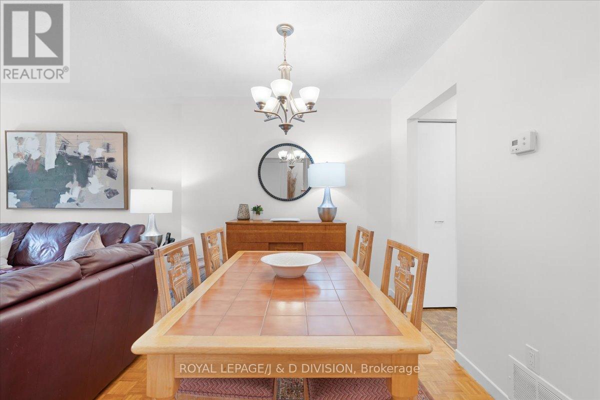 61 - 189 Springhead Gardens, Richmond Hill, Ontario  L4C 5C7 - Photo 8 - N12493574