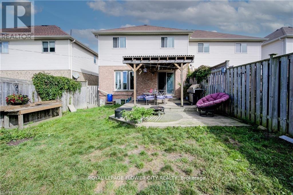 187 Huck Crescent W, Kitchener, Ontario  N2N 3P7 - Photo 33 - X12491664