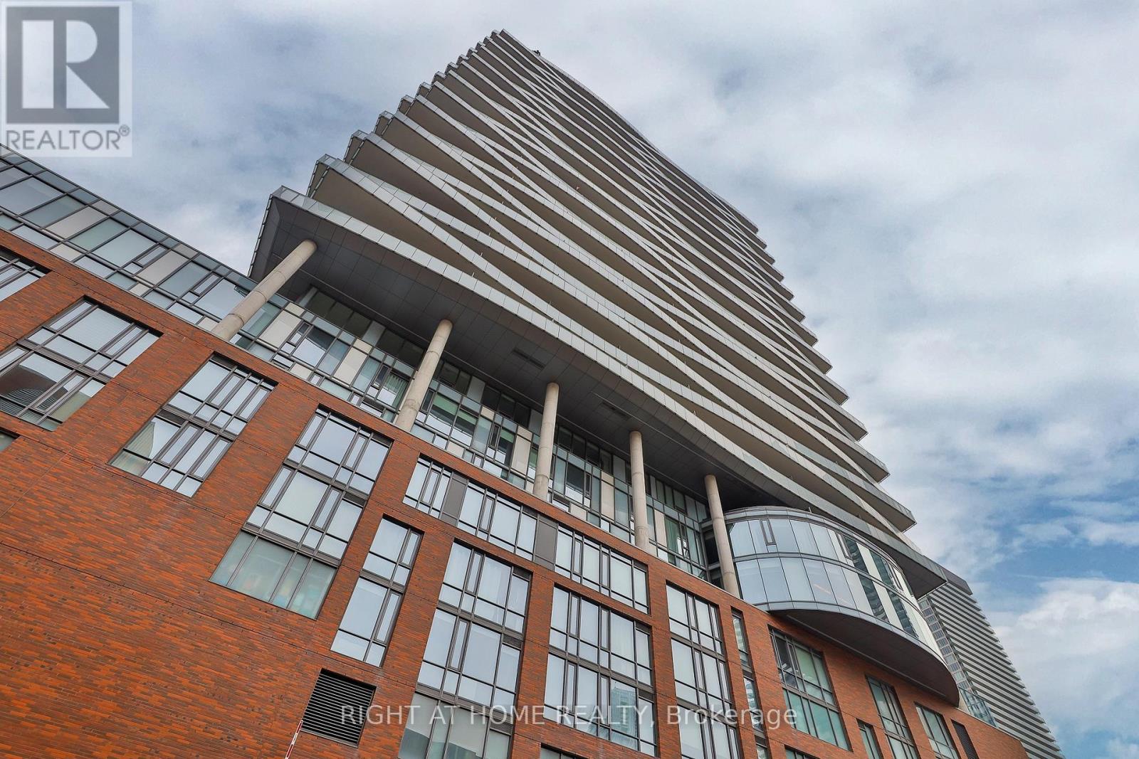 625 - 1 MARKET STREET, Toronto, Ontario