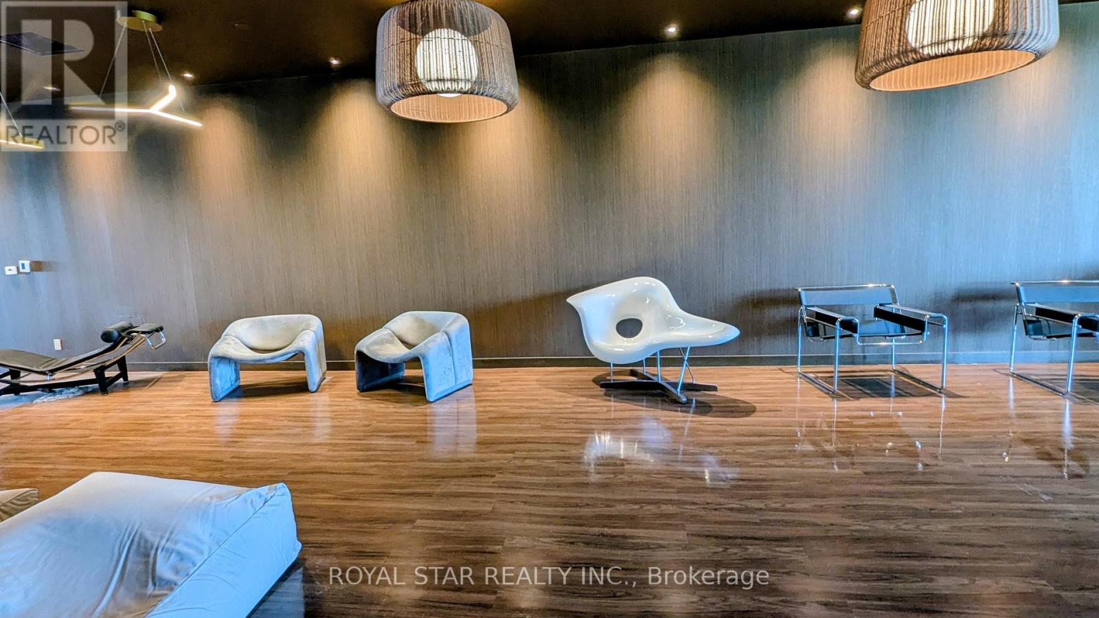 806 - 39 Mary Street, Barrie, Ontario  L4N 1S9 - Photo 18 - S12492796