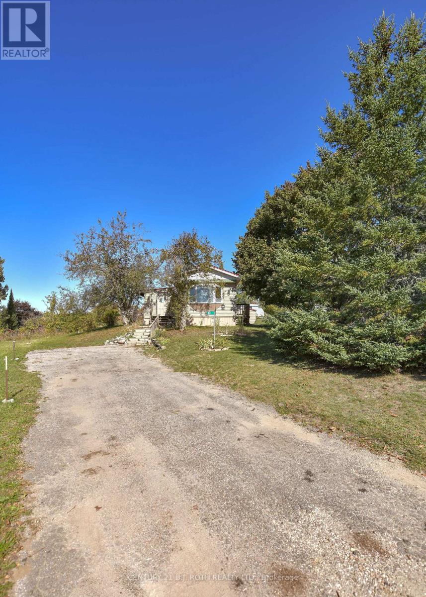 19 Claremont Crescent, Oro-Medonte, Ontario  L3V 0P9 - Photo 2 - S12493374