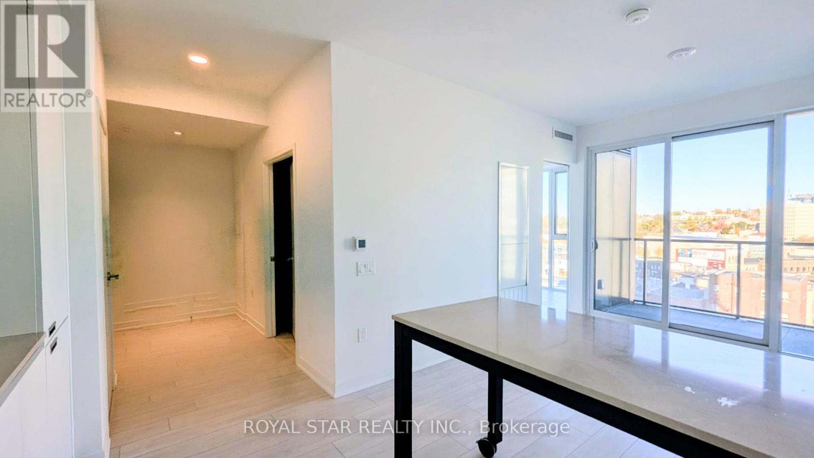 806 - 39 Mary Street, Barrie, Ontario  L4N 1S9 - Photo 11 - S12492796