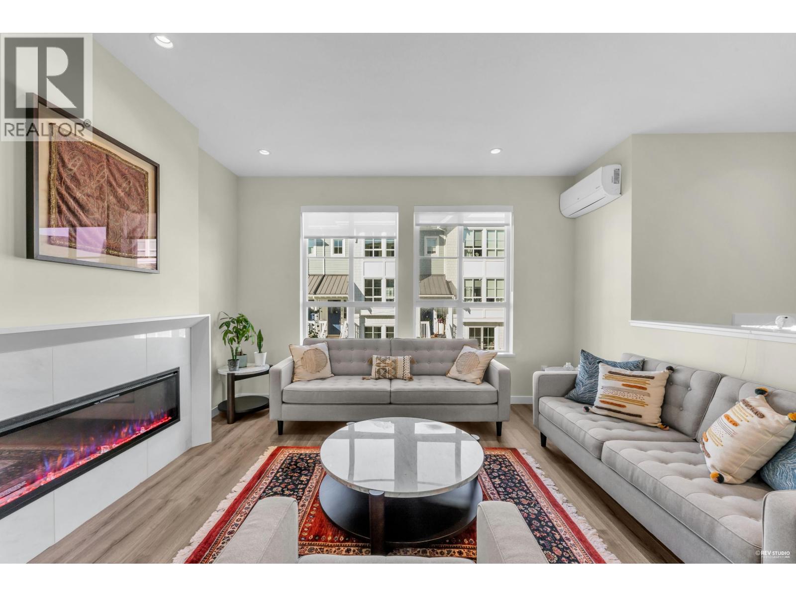 Property at 71 5311 ADMIRAL WAY image 5